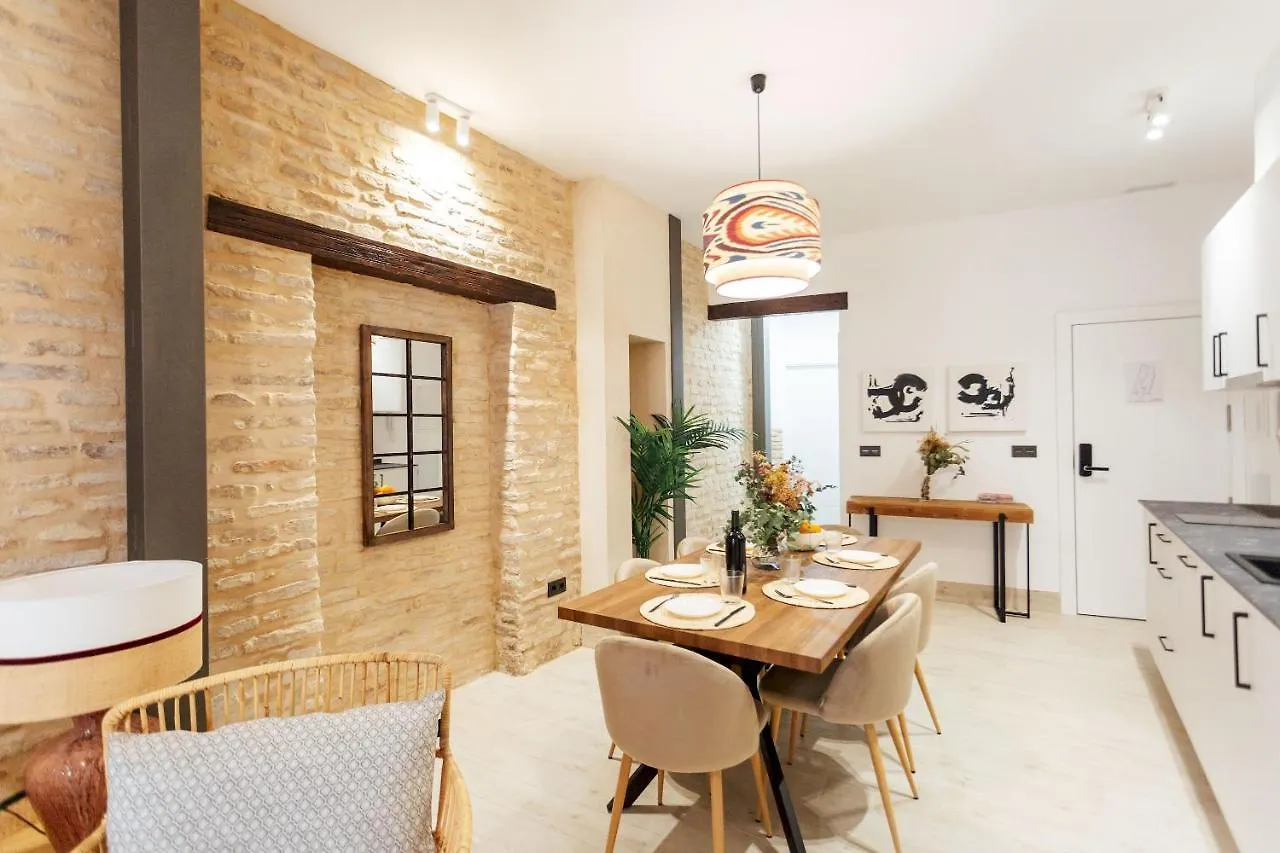 Minty Stay - Las Setas Seville Apartment