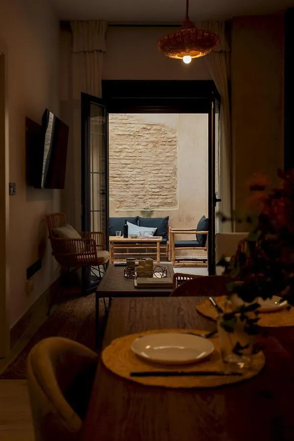 Minty Stay - Las Setas Seville Apartment